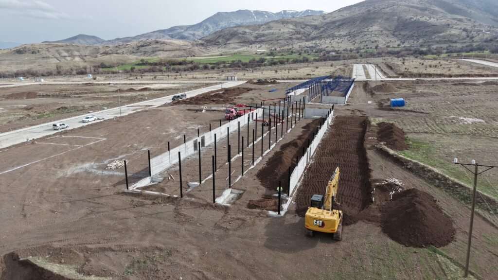 Elazığ Besi OTB’de Besi Çiftliği İnşaatları Yükselmeye Başladı 26.02.2026